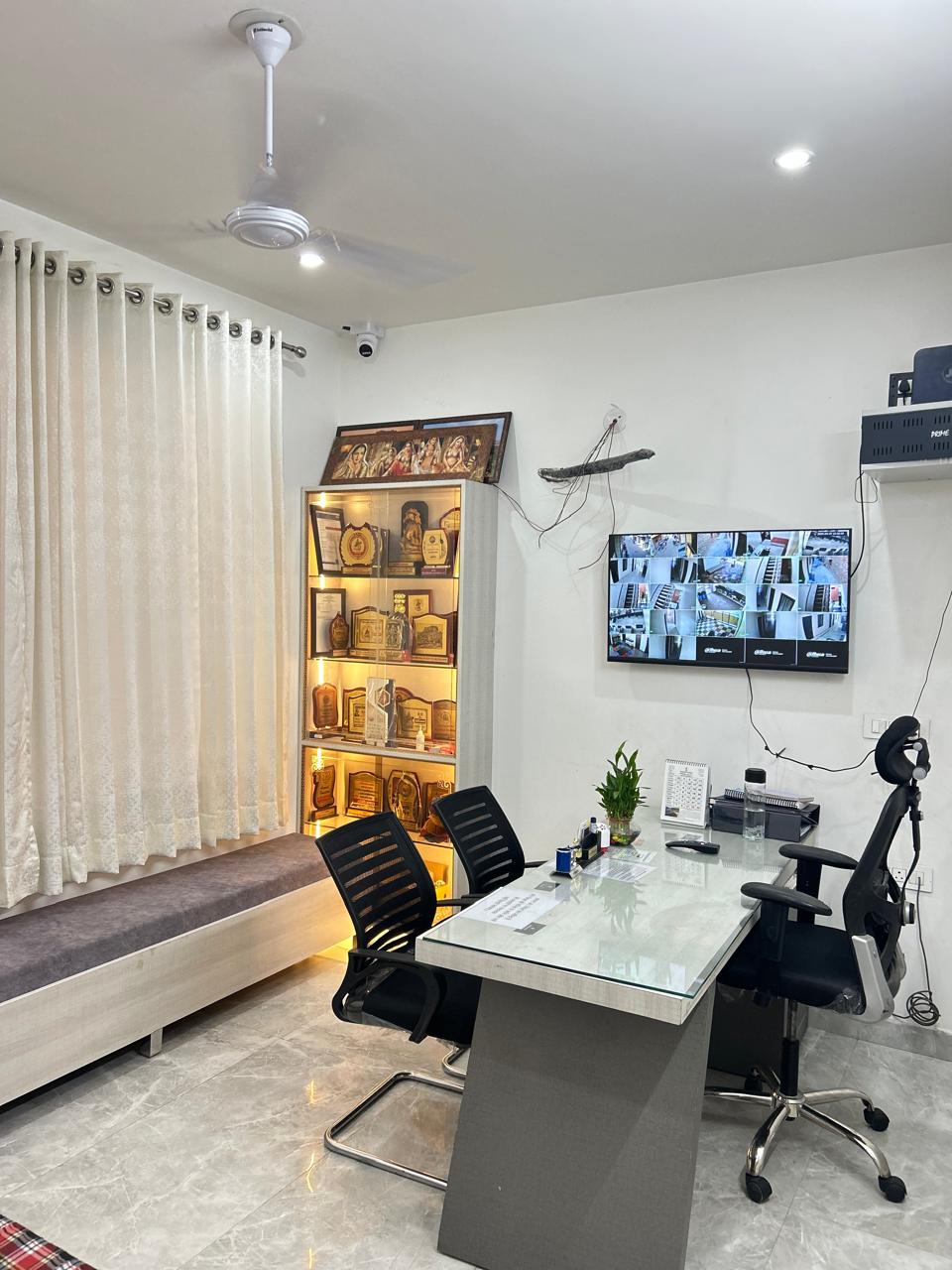 WhatsApp Image 2025-04-17 at 14.18.12