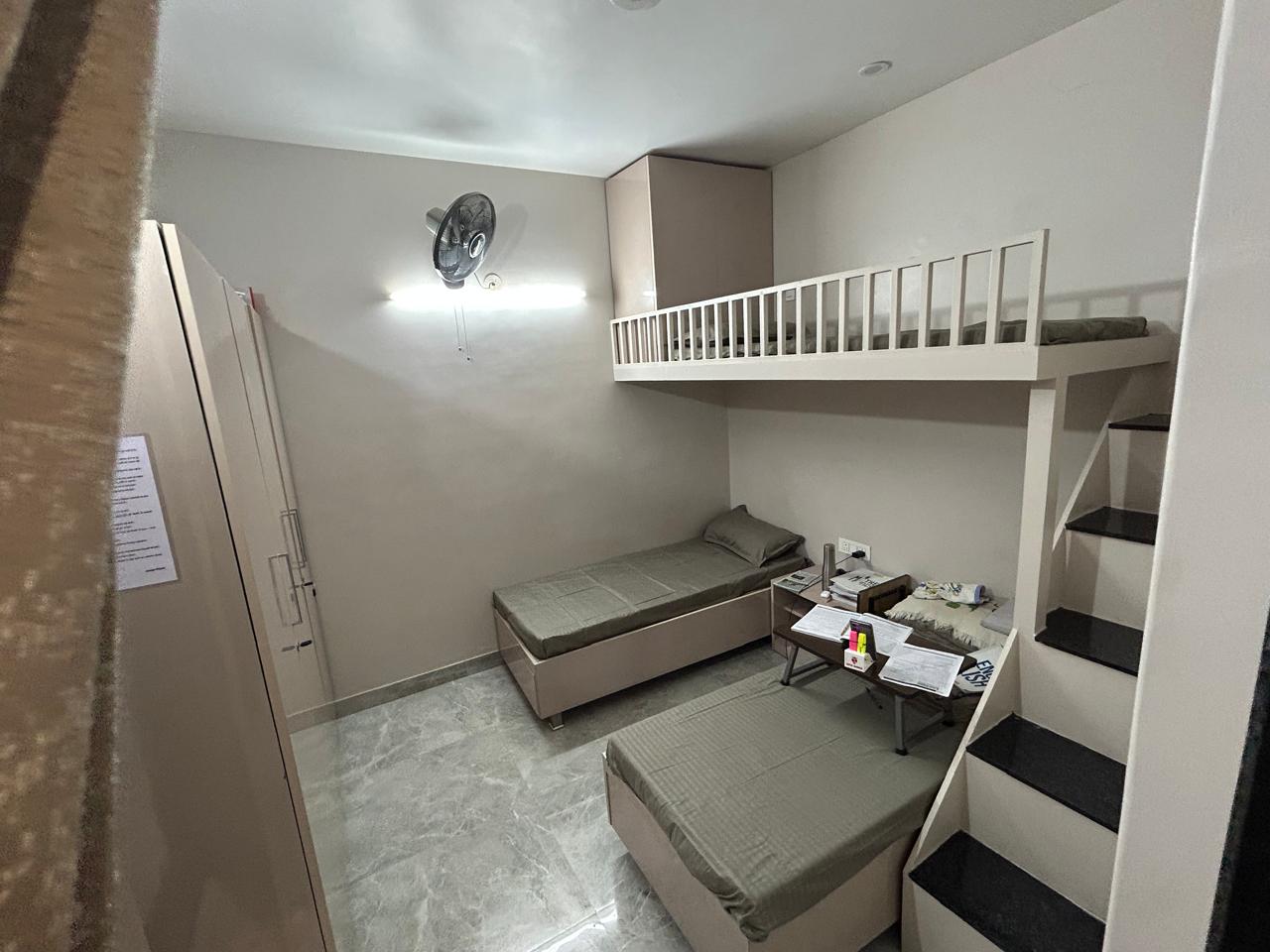 WhatsApp Image 2025-04-17 at 14.18.13